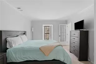 24307 Plantation Dr NE, Atlanta, GA 30324 - Photo 22