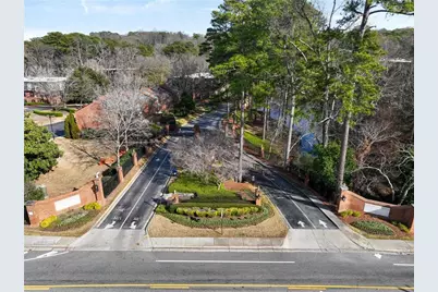 24307 Plantation Drive NE, Atlanta, GA 30324 - Photo 46