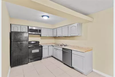 115 Camelot Drive, Atlanta, GA 30349 - Photo 6