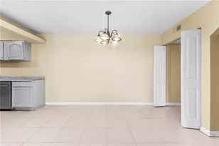 115 Camelot Dr, Atlanta, GA 30349 - Photo 4