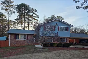 705 Chandler Dr, Lawrenceville, GA 30044 - Photo 4