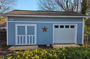 705 Chandler Dr, Lawrenceville, GA 30044 - Photo 42