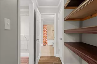 3655 Habersham Rd NE, Atlanta, GA 30305 - Photo 16