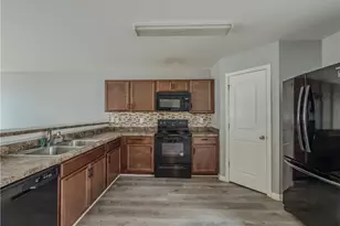 340 Arthurs Ln, Covington, GA 30016 - Photo 8