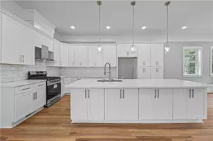 4267 Matisse Ln, Fairburn, GA 30213 - Photo 8