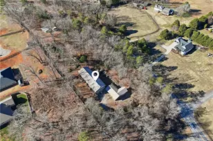 6606 Clermont Hwy, Clermont, GA 30527 - Photo 76