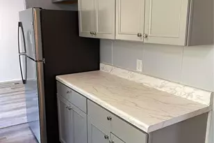 125 Holly Creek Dr, Carrollton, GA 30116 - Photo 4