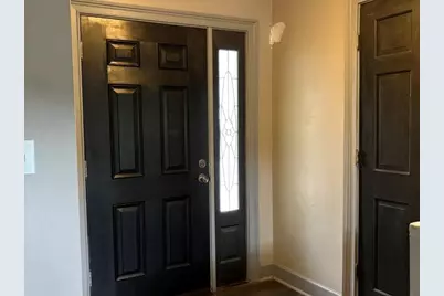 1562 Linksview Close, Stone Mountain, GA 30088 - Photo 2