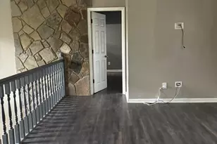 1562 Linksview Close, Stone Mountain, GA 30088 - Photo 20