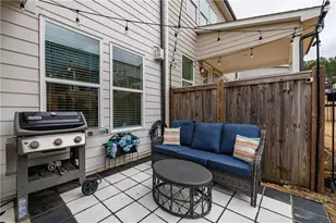 6155 Sweetbay Ln, Alpharetta, GA 30004 - Photo 32