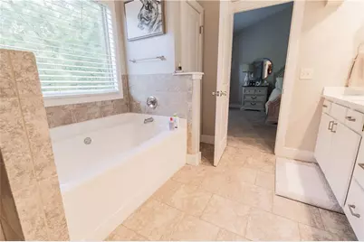 1567 Maplecliff Way, Sugar Hill, GA 30518 - Photo 22