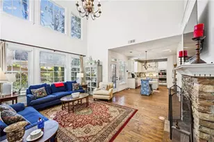 1055 Brookhaven Walk NE, Atlanta, GA 30319 - Photo 30