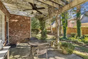 1055 Brookhaven Walk NE, Atlanta, GA 30319 - Photo 26