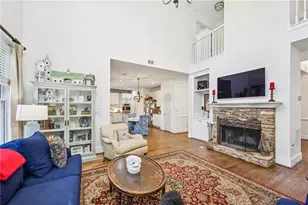 1055 Brookhaven Walk NE, Atlanta, GA 30319 - Photo 22