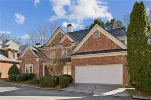 1055 Brookhaven Walk NE, Atlanta, GA 30319 - Photo 4