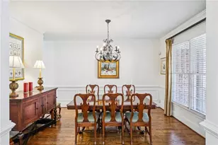 1055 Brookhaven Walk NE, Atlanta, GA 30319 - Photo 26