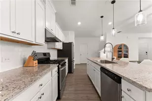 4280 Tifton Ln, Sugar Hill, GA 30518 - Photo 16