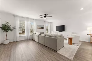 4280 Tifton Ln, Sugar Hill, GA 30518 - Photo 8