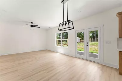 172 Llewellyn St, Clarkesville, GA 30523 - Photo 6