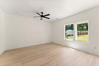 172 Llewellyn St, Clarkesville, GA 30523 - Photo 4