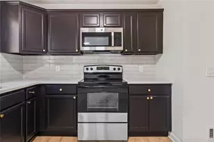 1791 Crestridge Cir NW, Conyers, GA 30012 - Photo 10