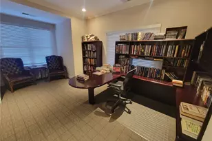 23212 Plantation Dr NE, Atlanta, GA 30324 - Photo 12