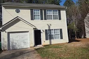 7146 Ravenwood Ln, Lithonia, GA 30038 - Photo 1