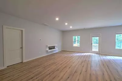 132 Post Oak Drive, Jackson, GA 30233 - Photo 8