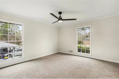 61 Barrett Circle SE, Marietta, GA 30060 - Photo 8