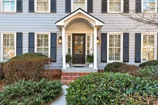 1127 Aurora Ct, Dunwoody, GA 30338 - Photo 2