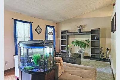 708 Greenhedge Drive, Stone Mountain, GA 30088 - Photo 2