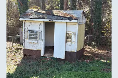 70 Henson Circle, Carrollton, GA 30117 - Photo 6