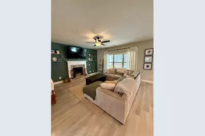 1605 Jasper Drive, Winder, GA 30680 - Photo 2