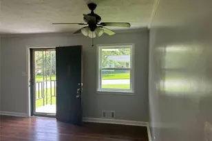 115 1st Ave, Griffin, GA 30223 - Photo 10