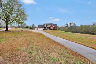 415 Rosser Rd, Covington, GA 30016 - Photo 4