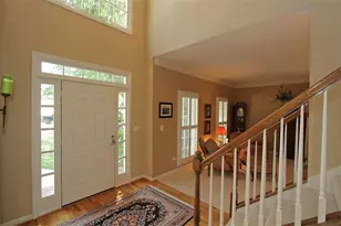 10930 Donamere Dr, Alpharetta, GA 30022 - Photo 2