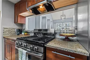 802 Ivy Green Ln SE, Marietta, GA 30067 - Photo 6