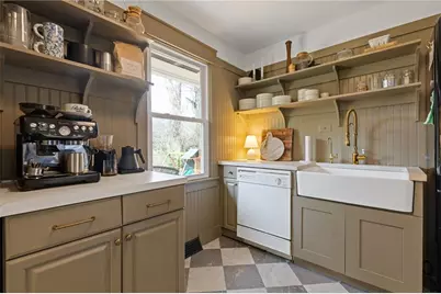 566 Lyle Drive SE, Marietta, GA 30067 - Photo 14