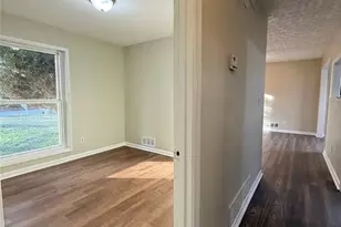 7016 Adel Ln, Riverdale, GA 30274 - Photo 10