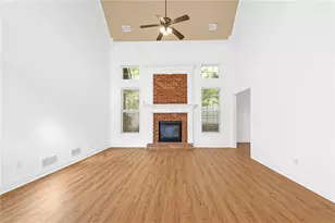 2474 Starfire Ln, Loganville, GA 30052 - Photo 10