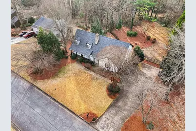 910 Windsor Trl, Roswell, GA 30076 - Photo 38