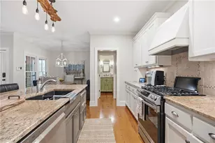 169 Hubbard Rd, Woodstock, GA 30188 - Photo 6