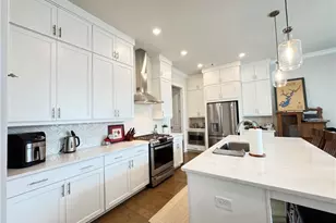 637 Skytop Dr, Cumming, GA 30040 - Photo 6