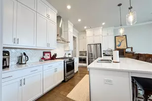 637 Skytop Dr, Cumming, GA 30040 - Photo 4