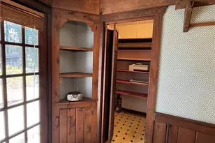 933 Viking Dr, Stone Mountain, GA 30083 - Photo 20