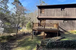 933 Viking Dr, Stone Mountain, GA 30083 - Photo 6