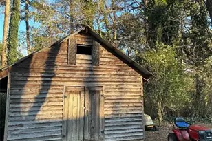 933 Viking Dr, Stone Mountain, GA 30083 - Photo 80