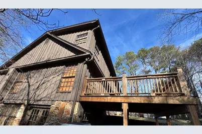 933 Viking Drive, Stone Mountain, GA 30083 - Photo 12