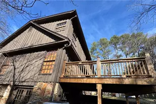 933 Viking Dr, Stone Mountain, GA 30083 - Photo 12