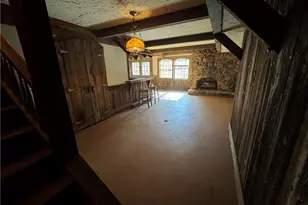 933 Viking Dr, Stone Mountain, GA 30083 - Photo 68